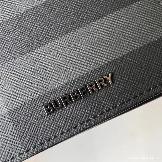 Official First Bag Ru BURBERRY WALLET 0520